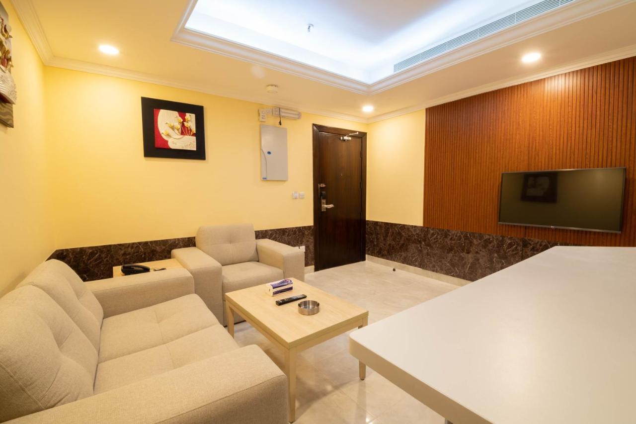 Dar Al Masarat Served Apartments Djedda Buitenkant foto